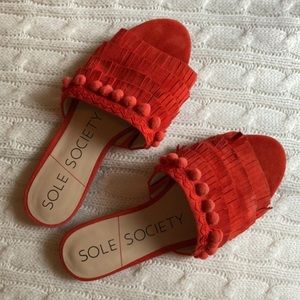 SOLE SOCIETY Malina Fringe Sandals